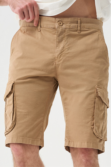Шорты карго мужские бежевые