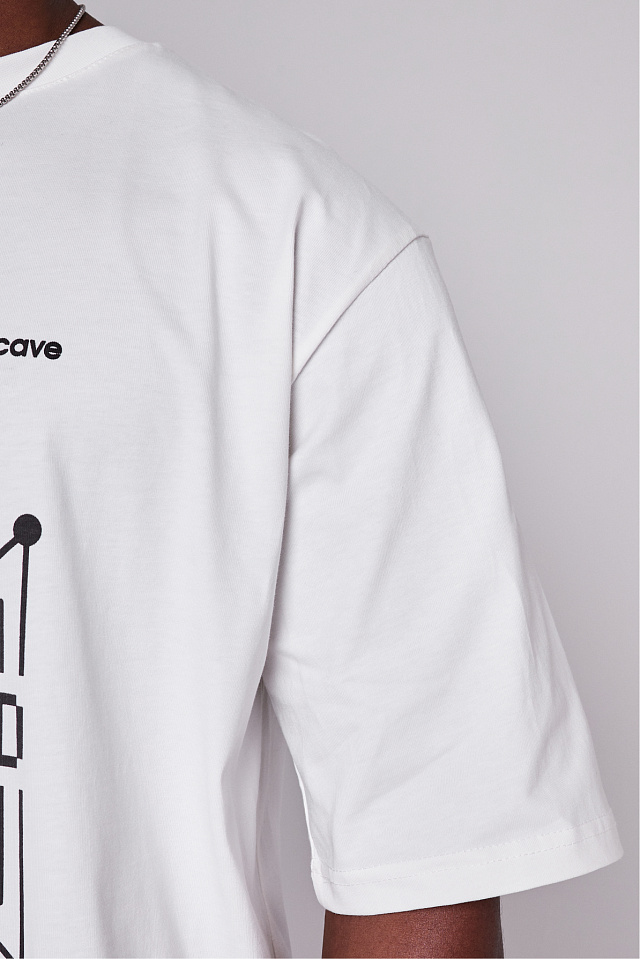Футболка Oversize Urban Nomad мужская молочная